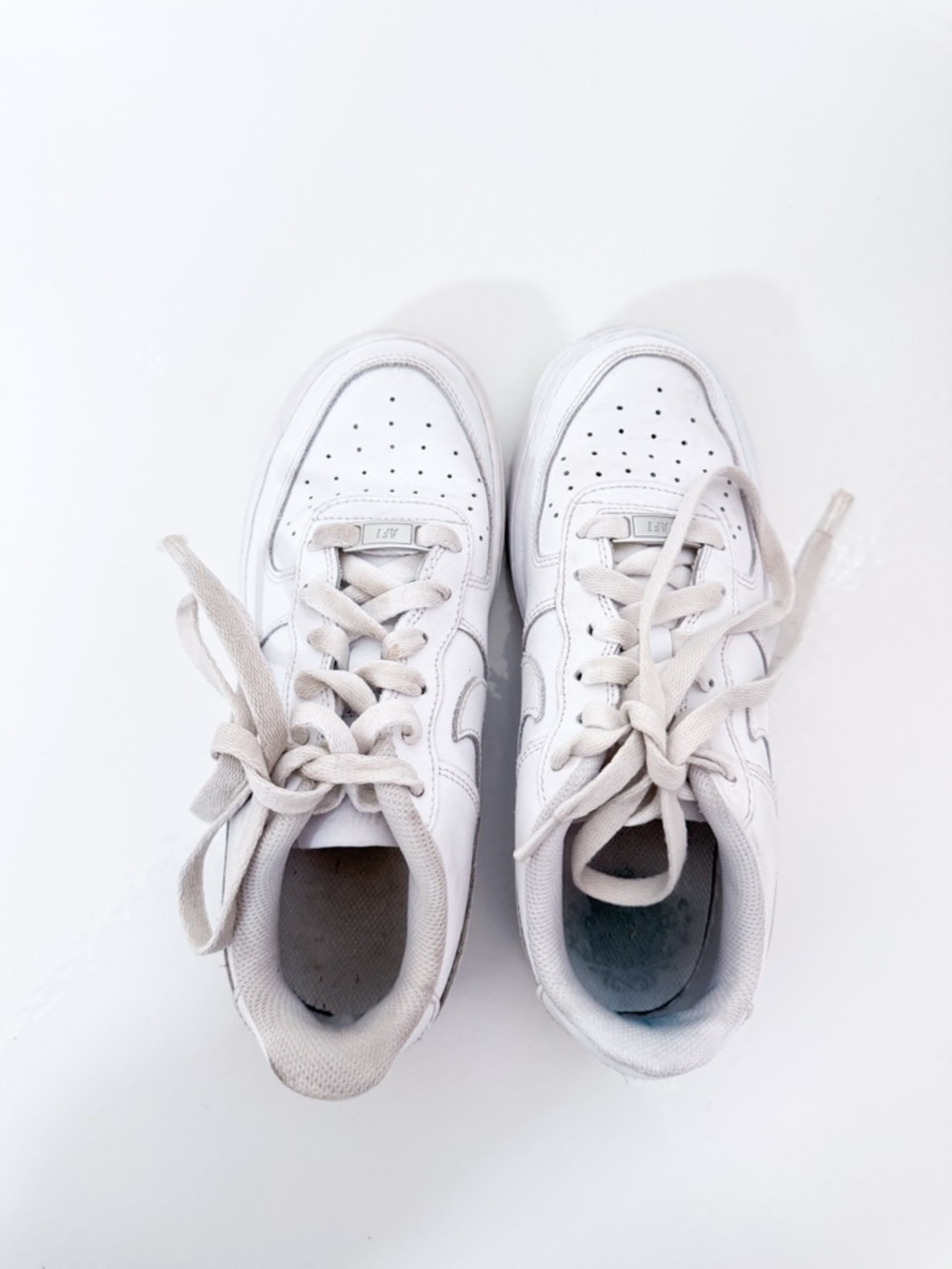 Nike Air Force 1 Kids 4Y White Sneakers | Classic Low Top | Good Condition - Picture 8 of 11